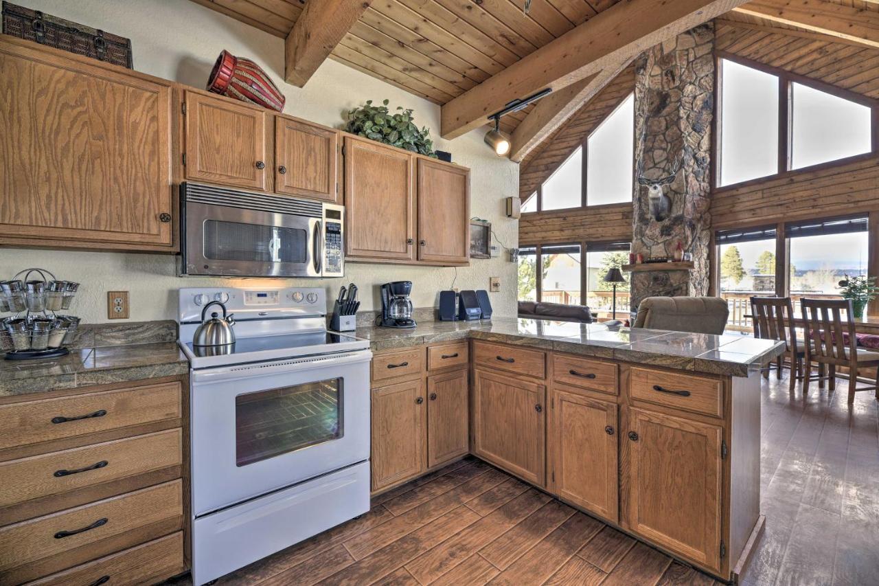 Rustic Village Lake Cabin Escape With Deck And Grill! Pagosa Springs Exteriér fotografie