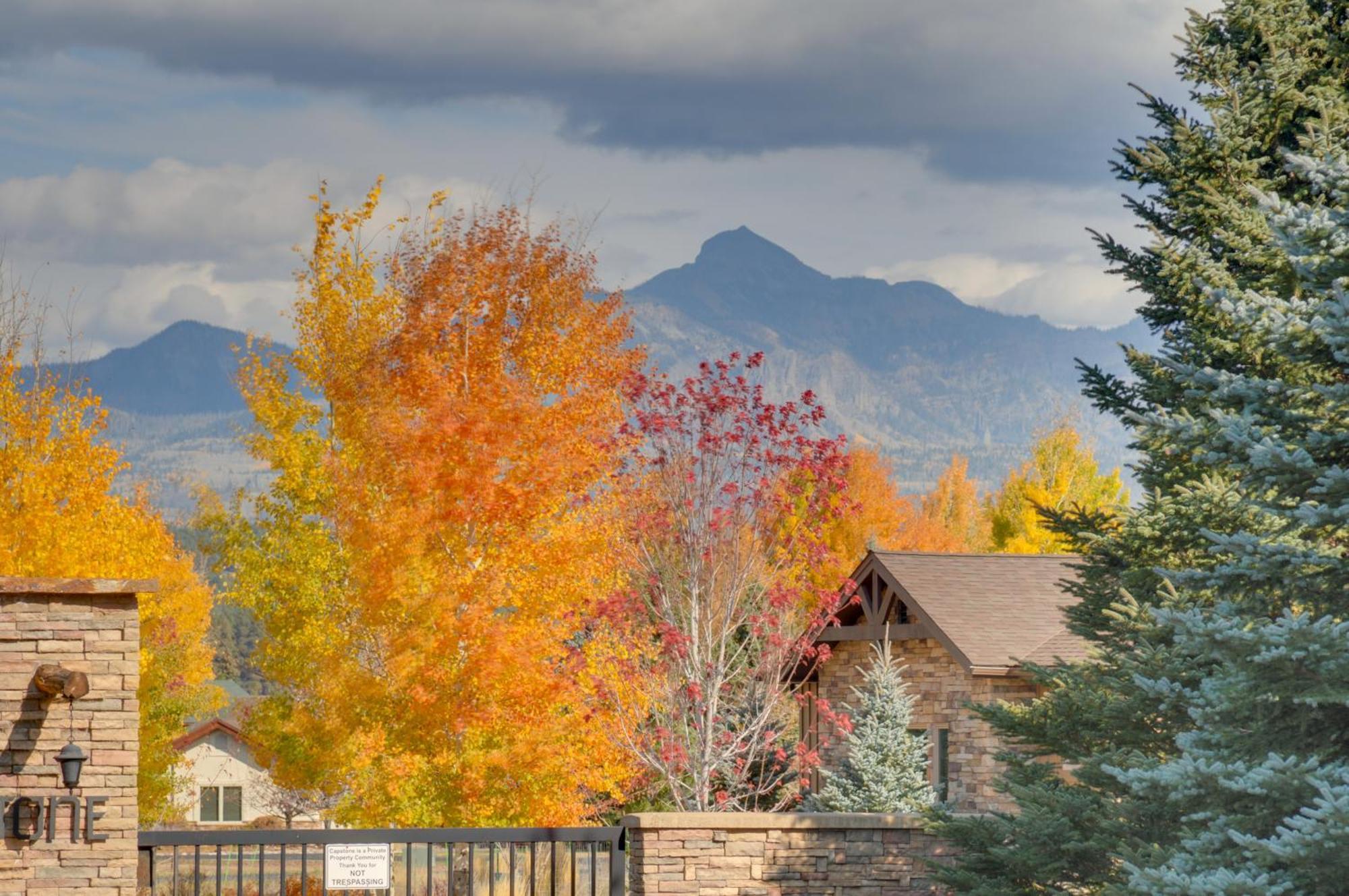 Rustic Village Lake Cabin Escape With Deck And Grill! Pagosa Springs Exteriér fotografie